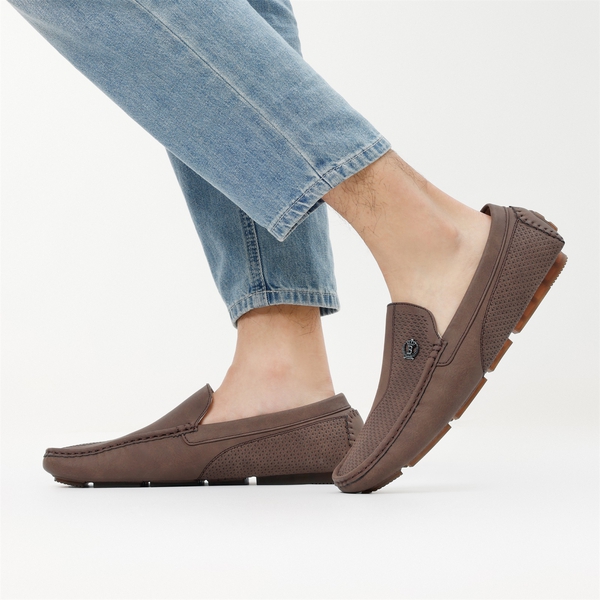 Men's Vegan Leather Slip-On Casual Loafers - BROWN - 7